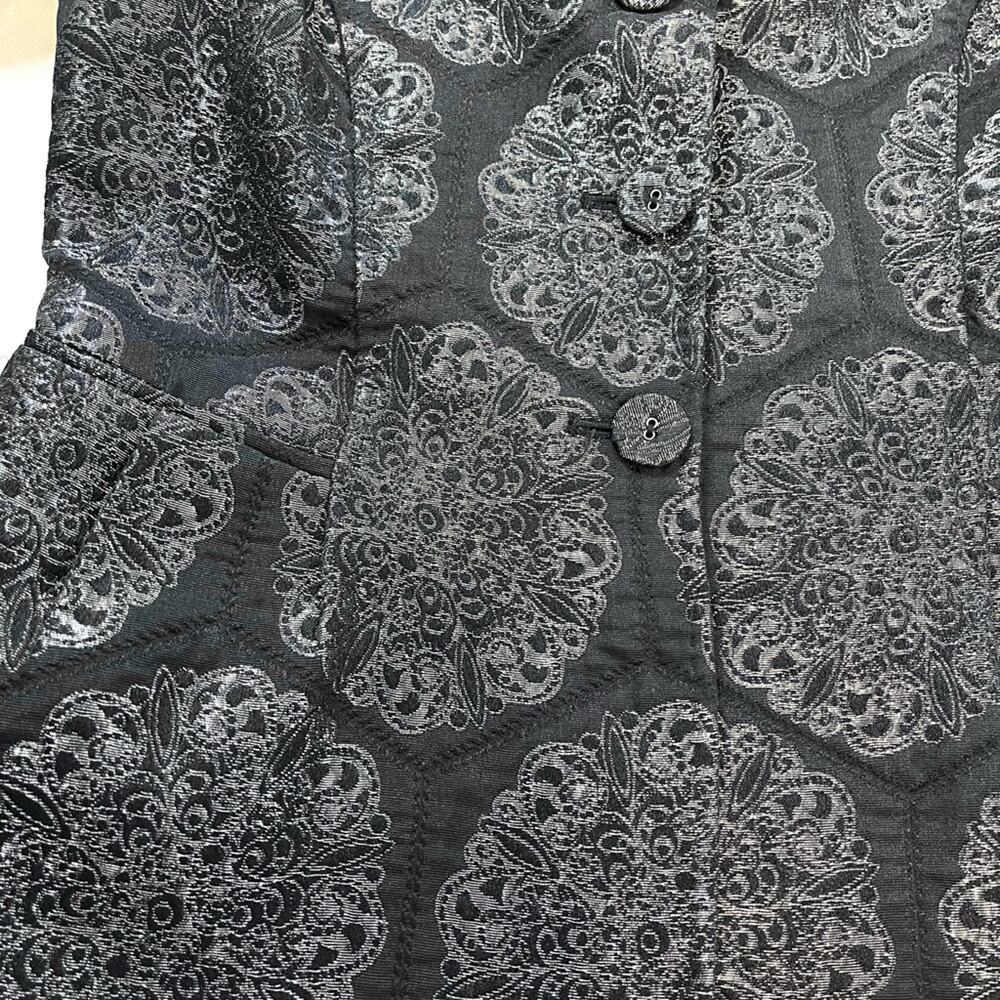 Albert Nipon Vintage Metallic Print Three Button … - image 8